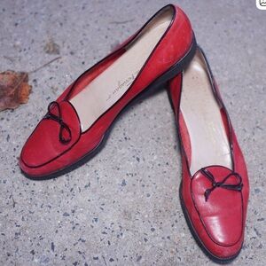 Ferragamo Red Suede Black Patent Bow Loafers 9.5 Designer Made in Italy